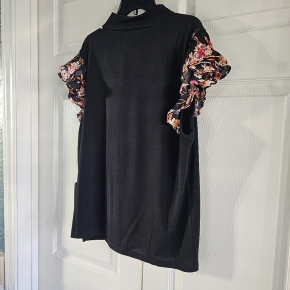 NWT CeCe Floral Print Double Ruffle Mixed Media Top XL. Deep Black - Picture 7 of 8